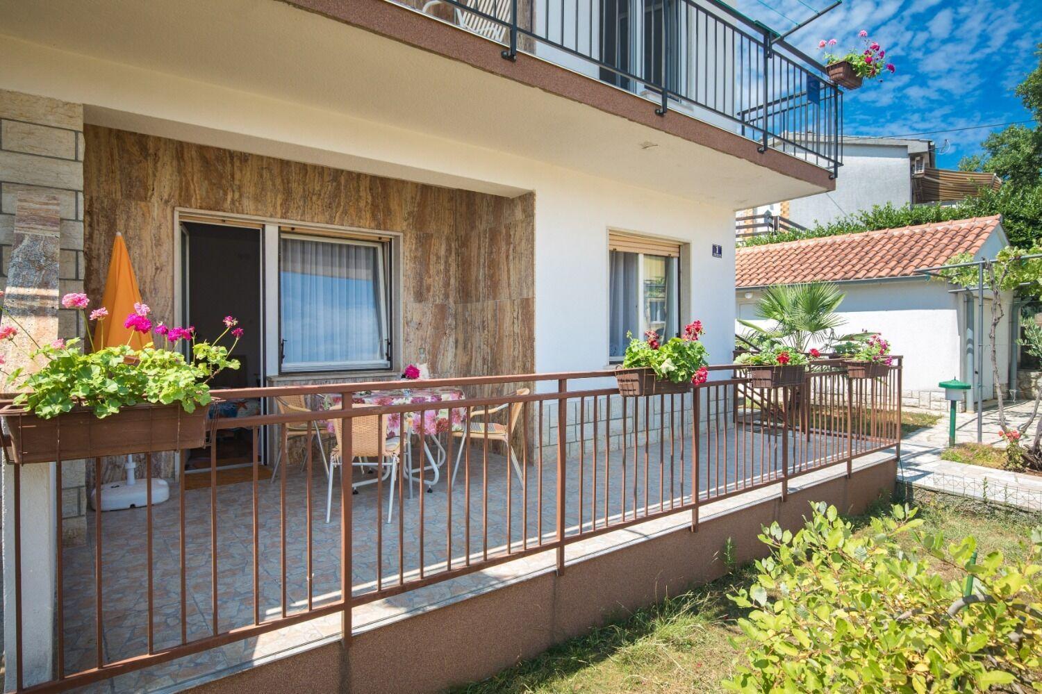 Apartments Kate - 100 M From Beach 马林斯卡 外观 照片